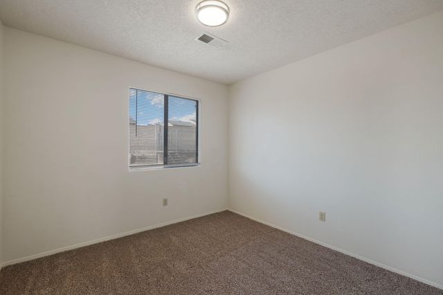 6501 Blue Quail Road NE, Rio Rancho, NM 87144