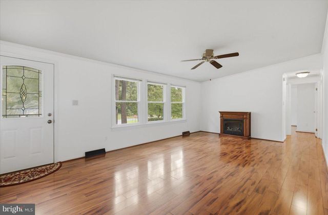 30185 MELISSA CT, Mechanicsville, MD 20659