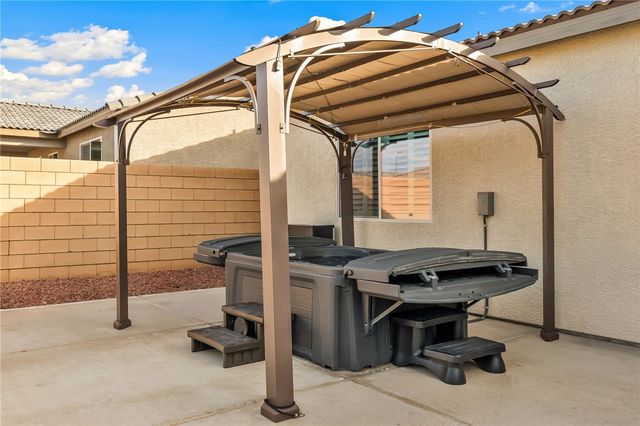 477 Paddock Drive, Bullhead City, AZ 86442