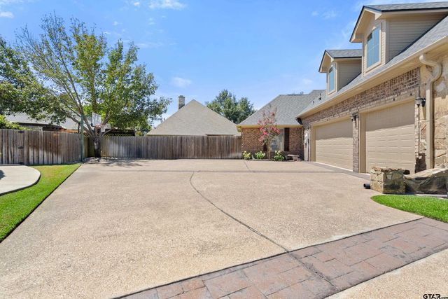 2123 Winthrop Ct., Tyler, TX 75703