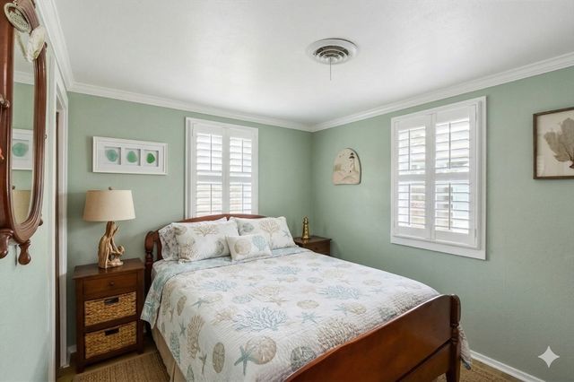 41 Bassett Lane, Dennis, MA 02639