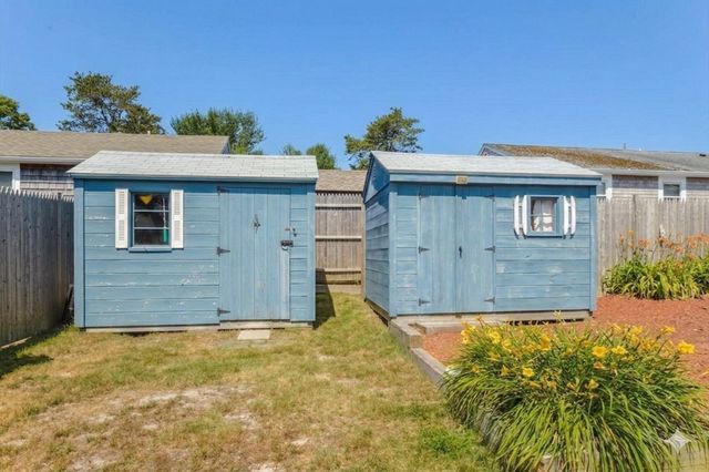 41 Bassett Lane, Dennis, MA 02639