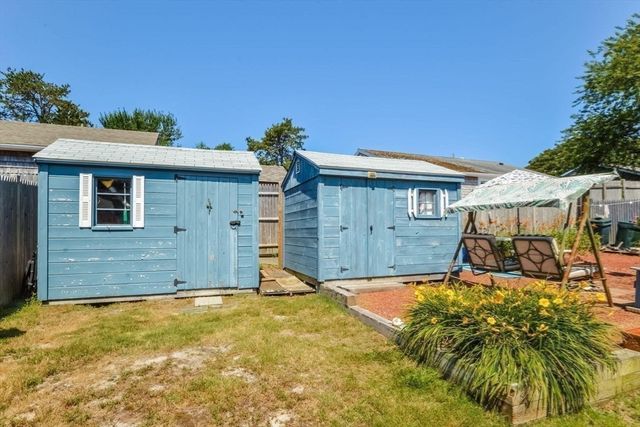 41 Bassett Lane, Dennis, MA 02639