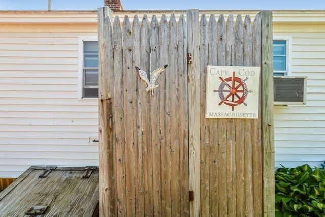 41 Bassett Lane, Dennis, MA 02639