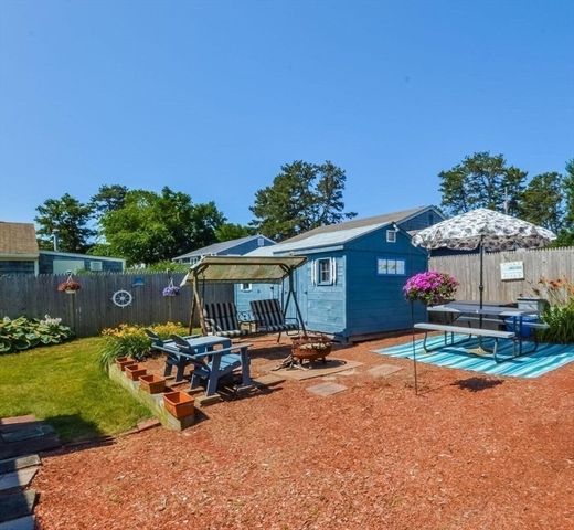 41 Bassett Lane, Dennis, MA 02639