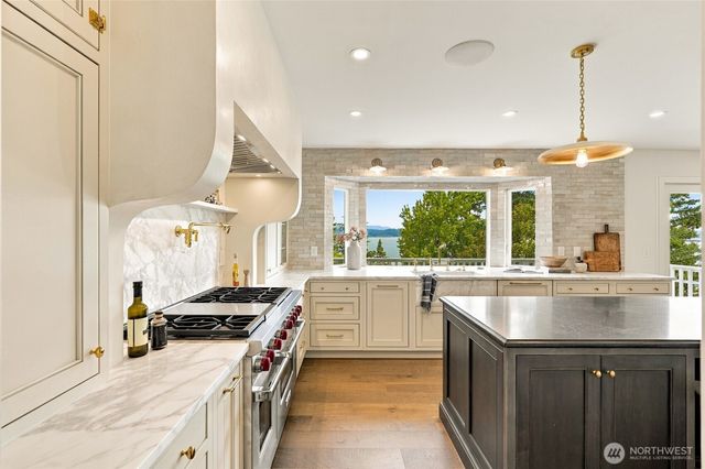 5157 NE Latimer Place, Seattle, WA 98105
