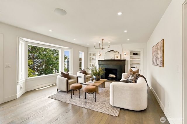 5157 NE Latimer Place, Seattle, WA 98105