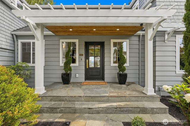 5157 NE Latimer Place, Seattle, WA 98105