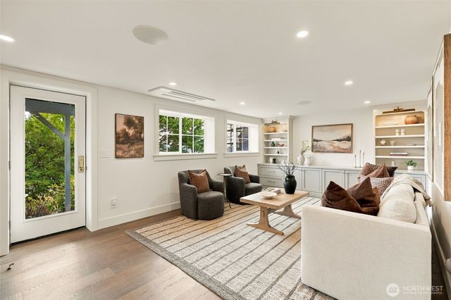 5157 NE Latimer Place, Seattle, WA 98105