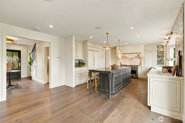 5157 NE Latimer Place, Seattle, WA 98105