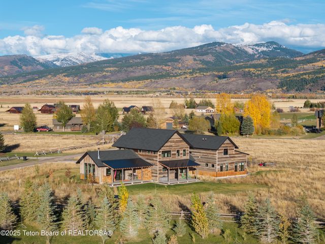 1665 PROUDFOOT Lane, Victor, ID 83455