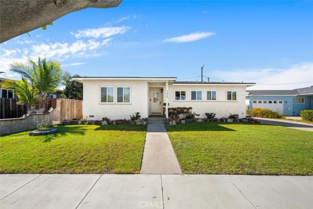 7889 La Casa Way, Buena Park, CA 90620