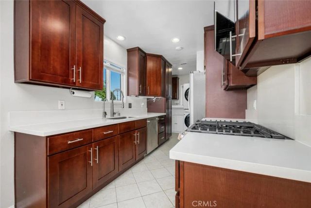 7889 La Casa Way, Buena Park, CA 90620