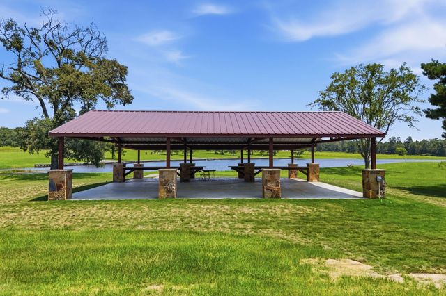 16068 Four Hills Rd, Willis, TX 77378