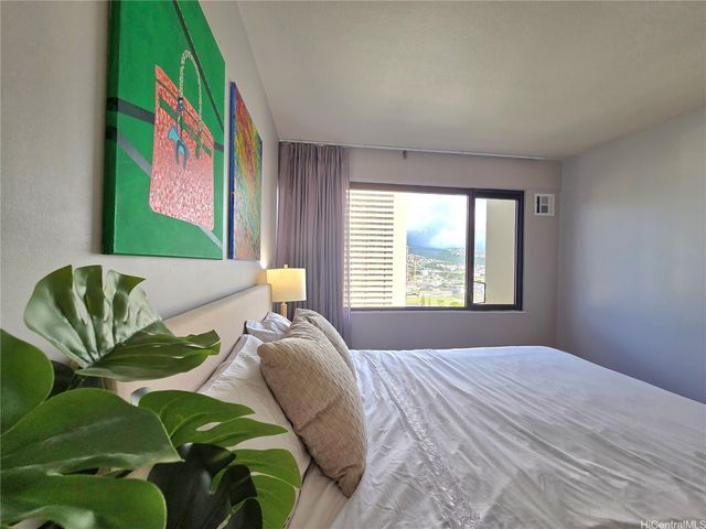 2140 Kuhio Avenue 2010, Honolulu, HI 96815