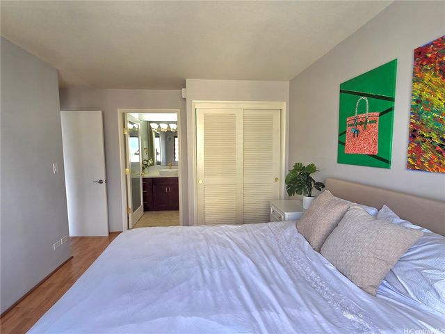 2140 Kuhio Avenue 2010, Honolulu, HI 96815