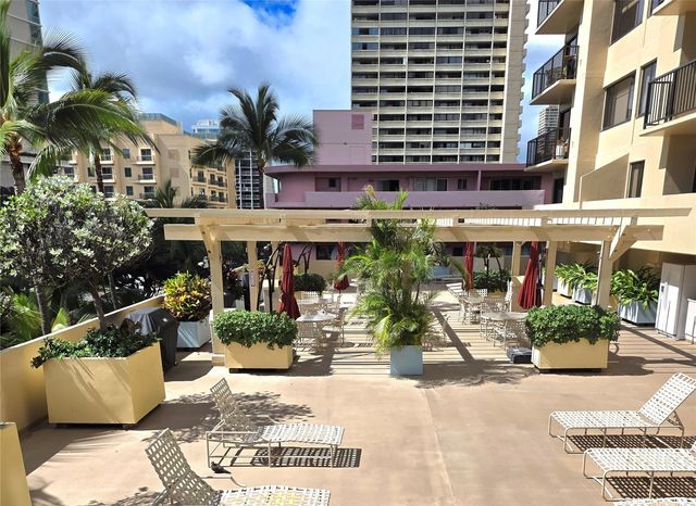 2140 Kuhio Avenue 2010, Honolulu, HI 96815