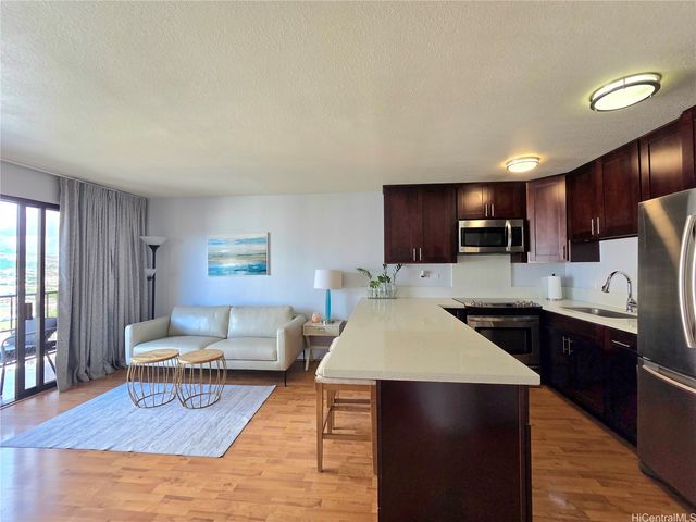 2140 Kuhio Avenue 2010, Honolulu, HI 96815