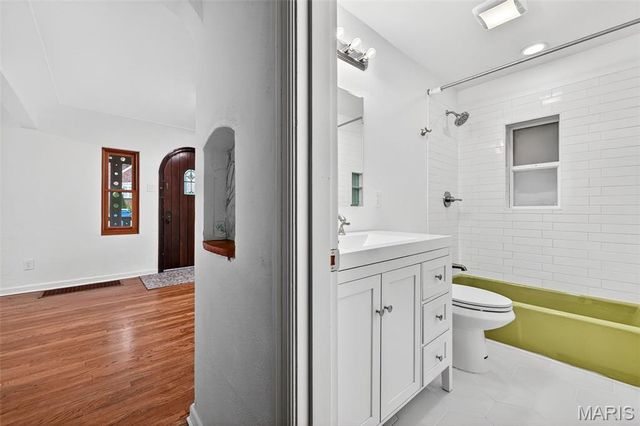 707 Pardella Avenue, St Louis, MO 63125