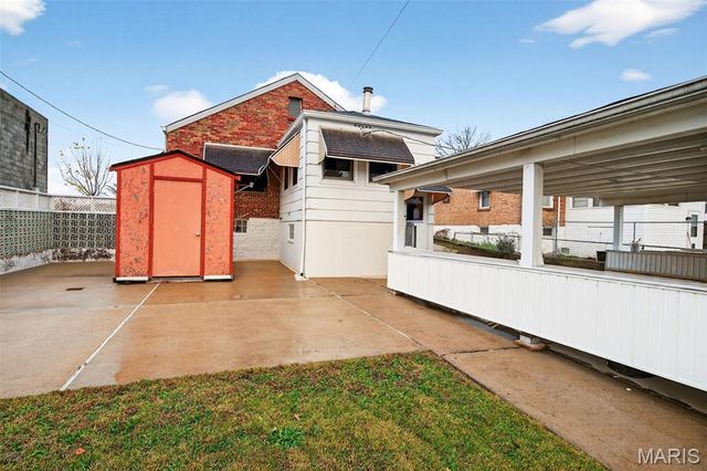 707 Pardella Avenue, St Louis, MO 63125