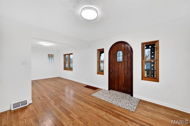 707 Pardella Avenue, St Louis, MO 63125