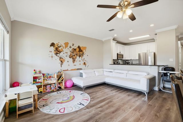 261 Mattie M Kelly Boulevard 261, Destin, FL 32541