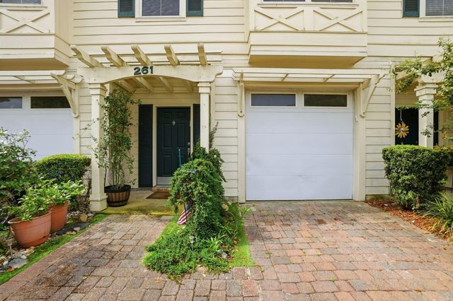 261 Mattie M Kelly Boulevard 261, Destin, FL 32541