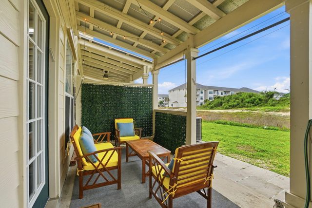261 Mattie M Kelly Boulevard 261, Destin, FL 32541