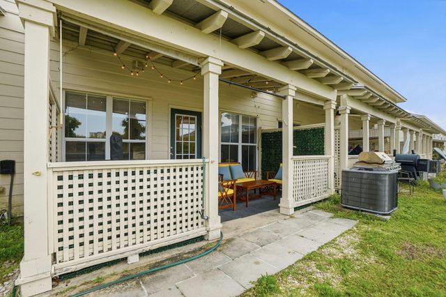 261 Mattie M Kelly Boulevard 261, Destin, FL 32541