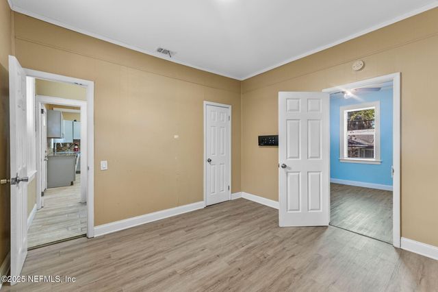 166 KINGSTON Avenue, Daytona Beach, FL 32114