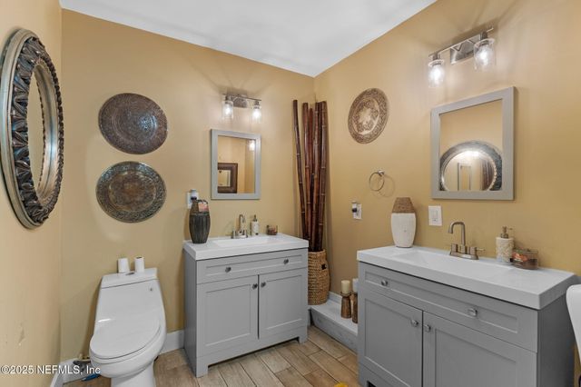 166 KINGSTON Avenue, Daytona Beach, FL 32114