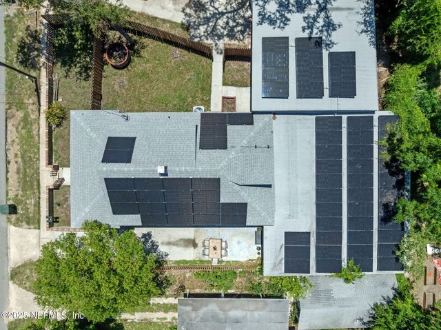 166 KINGSTON Avenue, Daytona Beach, FL 32114