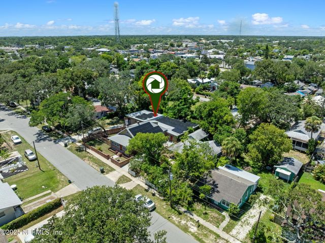 166 KINGSTON Avenue, Daytona Beach, FL 32114