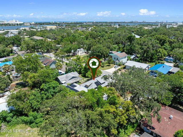 166 KINGSTON Avenue, Daytona Beach, FL 32114