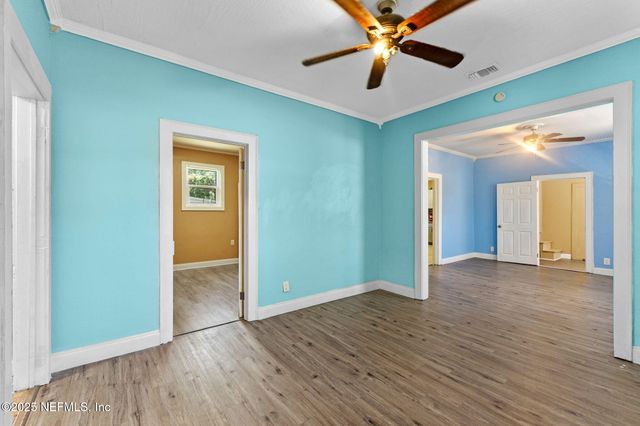 166 KINGSTON Avenue, Daytona Beach, FL 32114