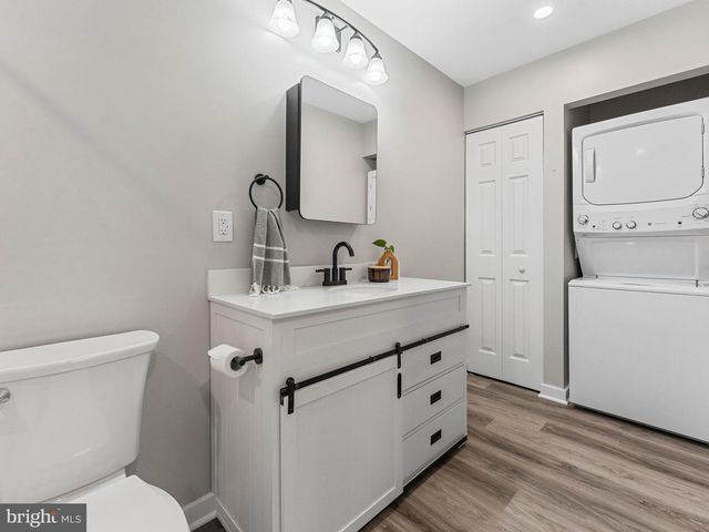 1203 ROBERTS WAY, Voorhees, NJ 08043