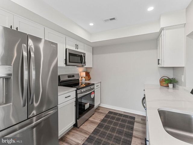 1203 ROBERTS WAY, Voorhees, NJ 08043