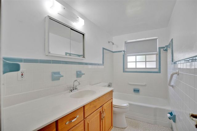 4511 LESLYN COURT, Orlando, FL 32806