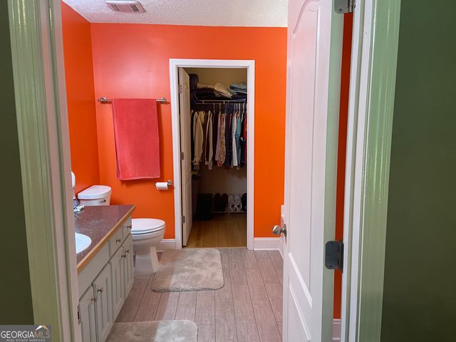 879 Hawk Creek Trail, Winder, GA 30680