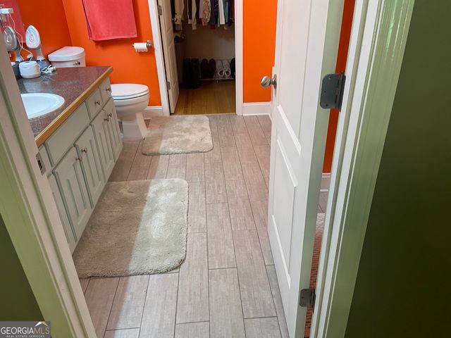 879 Hawk Creek Trail, Winder, GA 30680