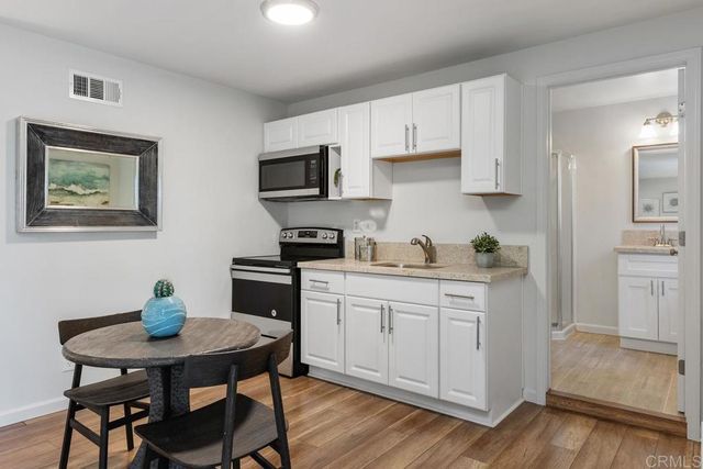 1271 Alta Vista Drive, Vista, CA 92084
