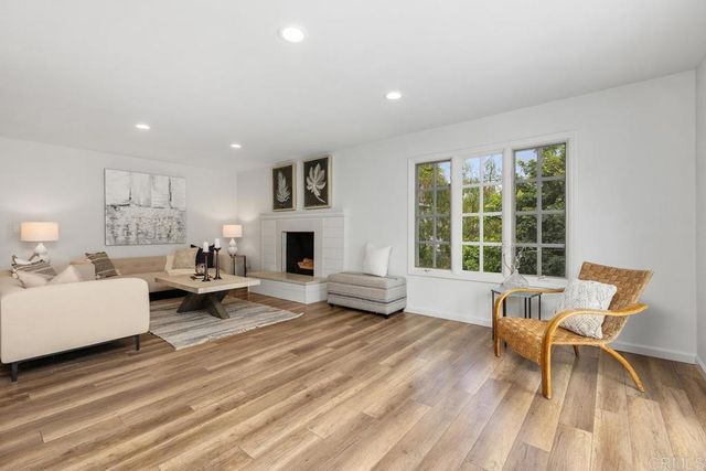 1271 Alta Vista Drive, Vista, CA 92084