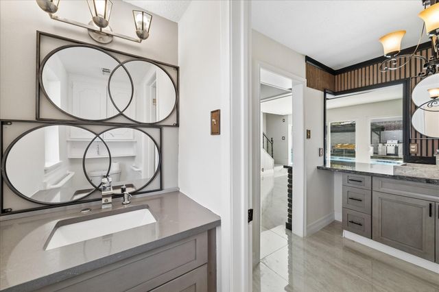 2302 Brooktree Drive, Houston, TX 77008