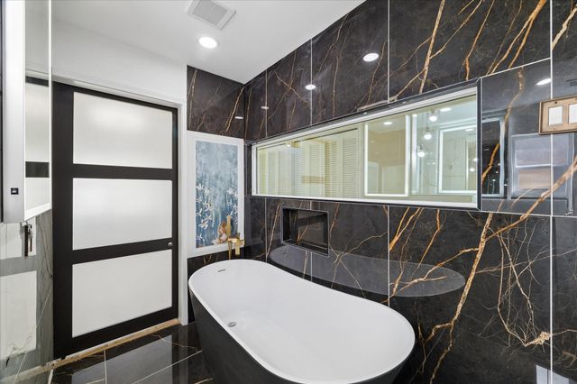 2302 Brooktree Drive, Houston, TX 77008