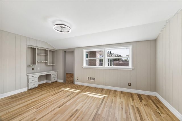 2302 Brooktree Drive, Houston, TX 77008