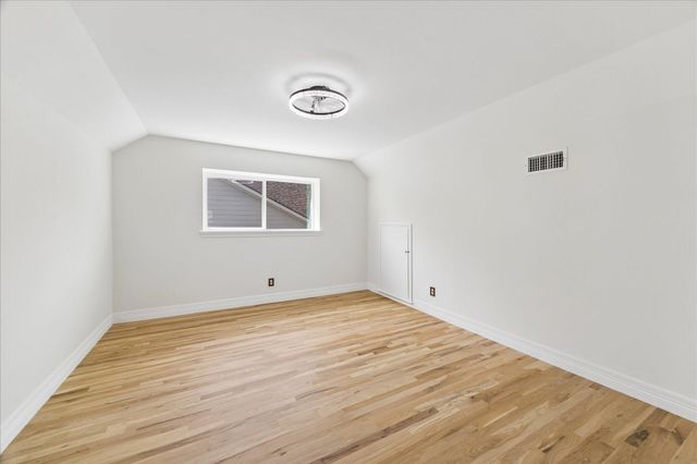 2302 Brooktree Drive, Houston, TX 77008