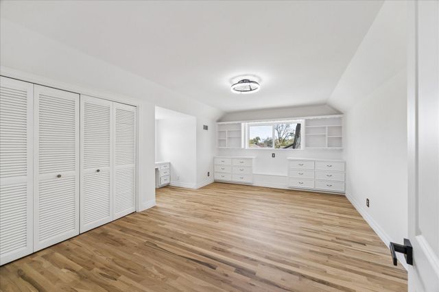 2302 Brooktree Drive, Houston, TX 77008