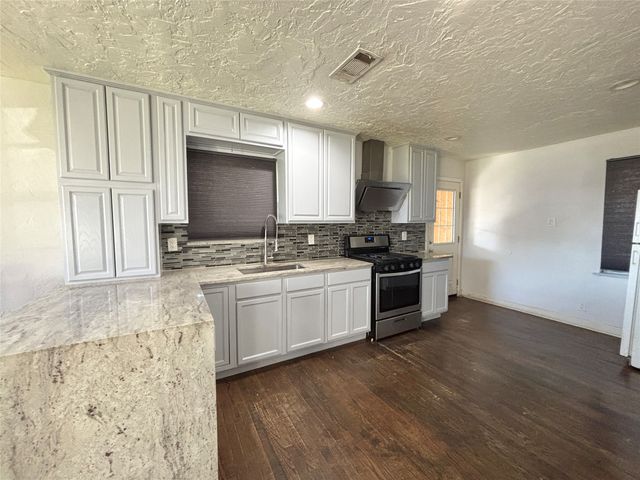 1601 Park Place, Irving, TX 75061