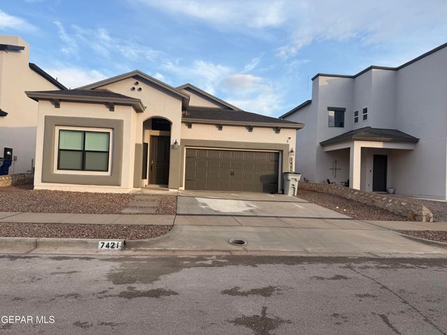 7421 RIO RIMAC Drive, El Paso, TX 79934