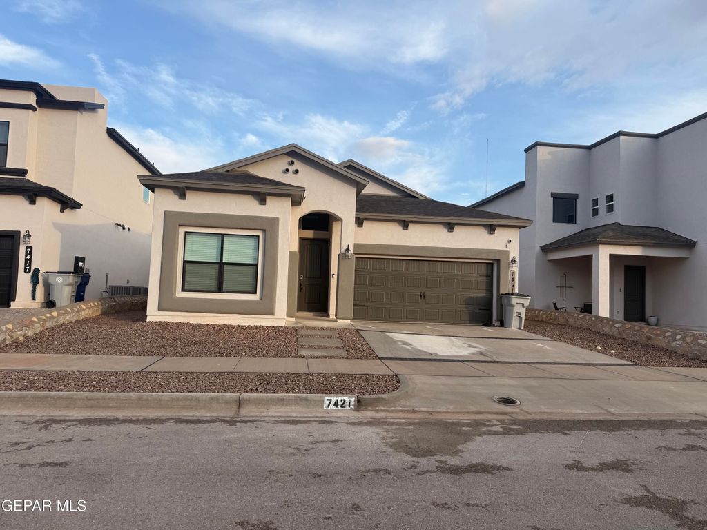 7421 RIO RIMAC Drive, El Paso, TX 79934